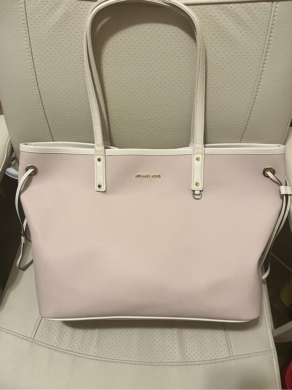 MICHAEL Michael Kors Carter Large Reversible Tote - Soft Pink / Cream